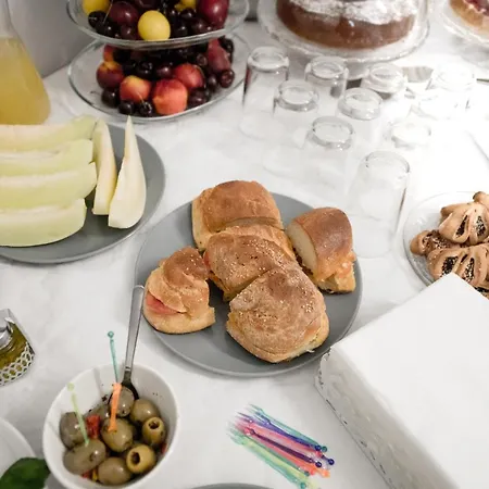 Dove Sorge Il Sole Bed and Breakfast Custonaci